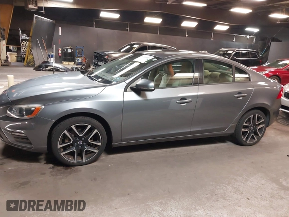 2018 Volvo S60 Dynamic with VIN YV140MTL8J2461042, listed as a IAAI auction lot 42093883 with 24,374 mi miles. Bid and sale history available at carsss.com. Image 14.