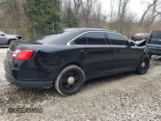 2017 Ford Police Interceptor Sedan with VIN 1FAHP2MK1HG133669, listed as a Copart auction lot 81138584 with 79,516 mi miles and Salvage Title. Bid and sale history available at carsss.com. Image 3.