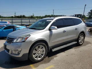 2015 Chevrolet Traverse LT z VIN 1GNKRGKD7FJ185990, wystawiony jako Copart lot #56344125 z przebiegiem 71 842 mil mil oraz Szkoda całkowita • Salvage title. Historia ofert i sprzedaży dostępna na DreamBid. Obrazek 1.