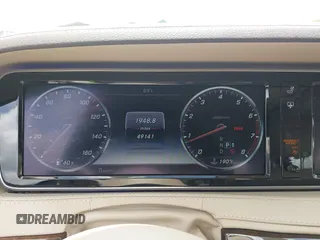 2016 Mercedes-Benz S 550 z VIN WDDUG8FB6GA235985, wystawiony jako IAAI lot #42389803 z przebiegiem 49 141 mil mil oraz . Historia ofert i sprzedaży dostępna na DreamBid. Obrazek 7.