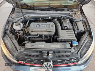 2018 Volkswagen Golf GTI S с VIN 3VW447AU3JM289855, выставлен на аукционе Copart как лот 60850565 с пробегом 40 649 миль миль и Списание • Salvage title. История ставок и продаж доступна на DreamBid. Изображение 11.