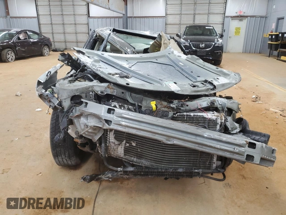 2000 Lincoln Continental with VIN 1LNHM97V1YY925599, listed as a Copart auction lot 43985935 with 0 mi miles and Salvage Title. Bid and sale history available at carsss.com. Image 5.