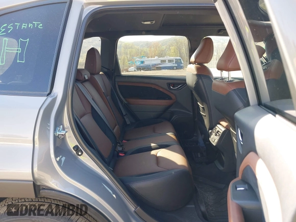 2025 Subaru Forester Touring с VIN JF2SLDTCXSH472743, выставлен на аукционе IAAI как лот 42115023 с пробегом 1 247 миль миль и . История ставок и продаж доступна на DreamBid. Изображение 8.