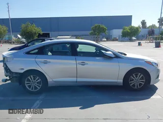 2016 Hyundai Sonata SE with VIN 5NPE24AF2GH386525, listed as a IAAI auction lot 42429207 with 125,833 mi miles and . Bid and sale history available at DreamBid. Image 14.