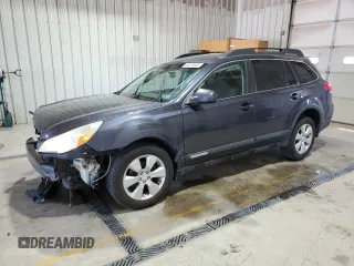 2010 Subaru Outback Premium All-Weather Anniversary z VIN 4S4BRBCC5A3371294, wystawiony jako Copart lot #54574635 z przebiegiem 131 739 mil mil oraz Szkoda całkowita • Salvage title. Historia ofert i sprzedaży dostępna na DreamBid. Obrazek 1.
