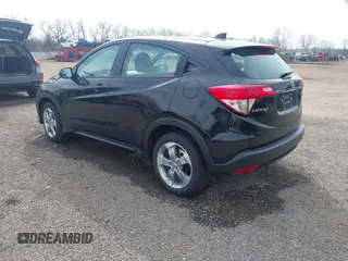 2022 Honda HR-V LX with VIN 3CZRU6H31NM708527, listed as a IAAI auction lot 41823235 with 35,666 mi miles. Bid and sale history available at carsss.com. Image 3.