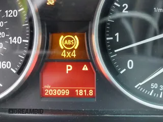 2011 BMW 3 Series 328i xDrive with VIN WBAPK7C59BF082168, listed as a IAAI auction lot 41593485 with 203,099 mi miles. Bid and sale history available at carsss.com. Image 16.