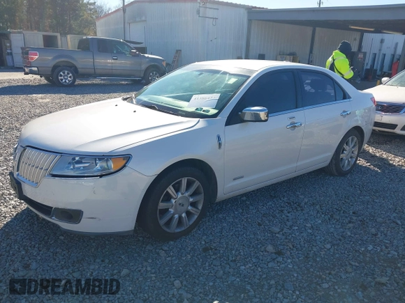 2012 Lincoln MKZ Hybrid with VIN 3LNDL2L38CR811295, listed as a IAAI auction lot 41386423 with 194,808 mi miles and . Bid and sale history available at DreamBid. Image 2.
