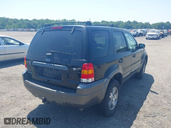 2005 Ford Escape XLT with VIN 1FMCU93115KE48930, listed as a IAAI auction lot 42592931 with 180,260 mi miles and . Bid and sale history available at DreamBid. Image 4.