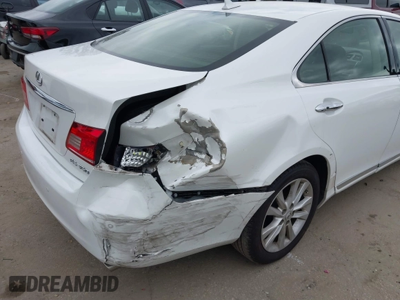 2012 Lexus ES with VIN JTHBK1EG5C2509247, listed as a IAAI auction lot 41808453 with 61,591 mi miles. Bid and sale history available at carsss.com. Image 6.