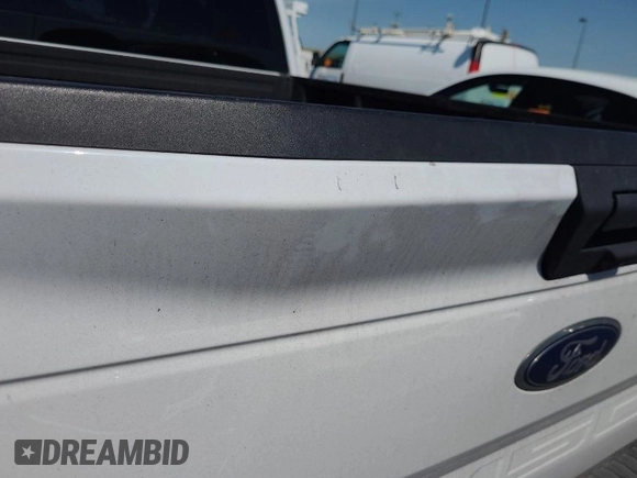 2019 Ford F-150 XL z VIN 1FTEX1CP7KKC15513, wystawiony jako IAAI lot #42015482 z przebiegiem 101 069 mil mil oraz . Historia ofert i sprzedaży dostępna na DreamBid. Obrazek 1.