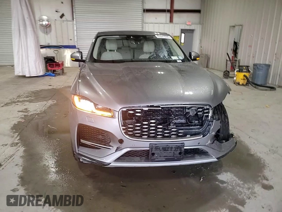 2021 Jaguar F-Pace S z VIN SADCJ2EX5MA670739, wystawiony jako Copart lot #47641555 z przebiegiem 62 165 mil mil oraz Szkoda całkowita • Salvage title. Historia ofert i sprzedaży dostępna na DreamBid. Obrazek 13.