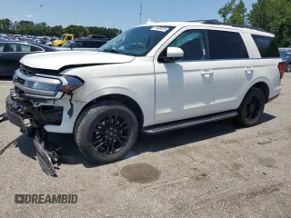 2022 Ford Expedition XLT with VIN 1FMJU1HT7NEA32284, listed as a Copart auction lot 61498915 with 23,510 mi miles and Salvage title. Bid and sale history available at DreamBid. Image 1.