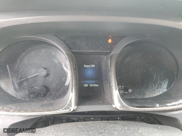 2013 Toyota Avalon XLE with VIN 4T1BK1EB2DU006234, listed as a Copart auction lot 41821235 with 102163 miles and Salvage Title. Bid and sale history available at carsss.com. Image 9.