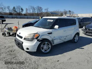 2010 Kia Soul + with VIN KNDJT2A21A7084779, listed as a Copart auction lot 49709645 with 176,800 mi miles and Salvage Title. Bid and sale history available at carsss.com. Image 1.