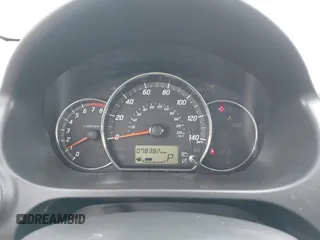 2017 Mitsubishi Mirage SE z VIN ML32A4HJ8HH010608, wystawiony jako IAAI lot #42019451 z przebiegiem 78 382 mil mil oraz . Historia ofert i sprzedaży dostępna na DreamBid. Obrazek 7.
