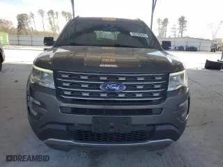 2017 Ford Explorer XLT with VIN 1FM5K7D87HGA31365, listed as a Copart auction lot 50780935 with 152,759 mi miles and Salvage Title. Bid and sale history available at carsss.com. Image 5.