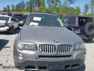 2008 BMW X3 3.0si with VIN WBXPC93418WJ23343, listed as a IAAI auction lot 42062040 with 131,647 mi miles. Bid and sale history available at carsss.com. Image 6.