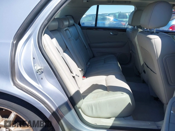 2006 Cadillac DTS w/1SE with VIN 1G6KD57956U188369, listed as a IAAI auction lot 41837341 with 115,417 mi miles. Bid and sale history available at carsss.com. Image 8.