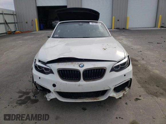 2020 BMW M2 z VIN WBA2N3C08L7E28563, wystawiony jako Copart lot #43156033 z przebiegiem Nie podano mil oraz . Historia ofert i sprzedaży dostępna na DreamBid. Obrazek 5.