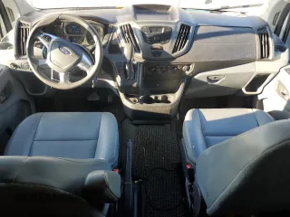2018 Ford Transit z VIN 1FTYR2YM8JKA77474, wystawiony jako Copart lot #65424094 z przebiegiem 112 955 mil mil oraz Szkoda całkowita • Salvage title. Historia ofert i sprzedaży dostępna na DreamBid. Obrazek 8.