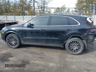 2019 Porsche Cayenne S z VIN WP1AB2AYXKDA62661, wystawiony jako IAAI lot #41622201 z przebiegiem 66 848 mil mil oraz . Historia ofert i sprzedaży dostępna na DreamBid. Obrazek 15.