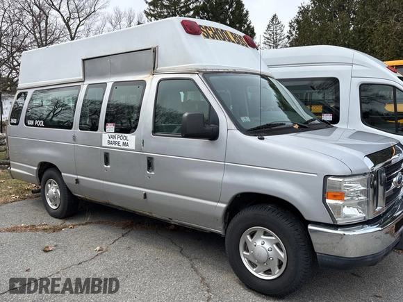 2014 Ford Econoline Cargo Commercial with VIN 1FTNS2EW9EDB18539, listed as a Copart auction lot 50914435 with 188,584 mi miles and Clean Title. Bid and sale history available at carsss.com. Image 1.