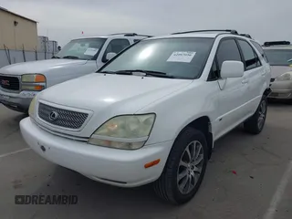 2002 Lexus RX 300 with VIN JTJHF10U320286954, listed as a IAAI auction lot 42097056 with 283,926 mi miles. Bid and sale history available at carsss.com. Image 2.