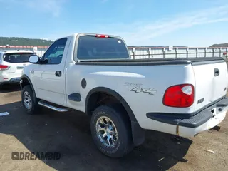 2003 Ford F-150 с VIN 2FTRF08L83CA48010, выставлен на аукционе IAAI как лот 42169880 с пробегом Не указан миль и . История ставок и продаж доступна на DreamBid. Изображение 3.