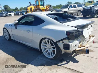 2013 Scion FR-S with VIN JF1ZNAA12D2720583, listed as a IAAI auction lot 40253195 with 113,006 mi miles. Bid and sale history available at carsss.com. Image 3.