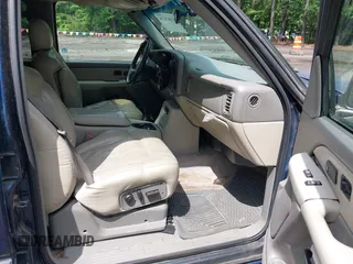 2002 Chevrolet Suburban LT with VIN 1GNFK16Z62J127727, listed as a IAAI auction lot 42367170 with 253,958 mi miles and . Bid and sale history available at DreamBid. Image 5.