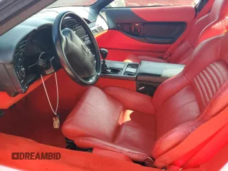 1994 Chevrolet Corvette z VIN 1G1YY22P6R5101716, wystawiony jako Copart lot #70466974 z przebiegiem 75 568 mil mil oraz Szkoda całkowita • Salvage title. Historia ofert i sprzedaży dostępna na DreamBid. Obrazek 7.