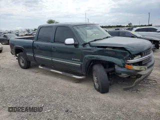 2002 Chevrolet Silverado 1500HD LS z VIN 1GCGC13U72F124518, wystawiony jako Copart lot #72606104 z przebiegiem 247 796 mil mil oraz Szkoda całkowita • Salvage title. Historia ofert i sprzedaży dostępna na DreamBid. Obrazek 4.