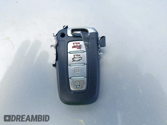 2013 Hyundai Sonata Limited with VIN 5NPEC4AC3DH666923, listed as a IAAI auction lot 41799016 with 210,388 mi miles and . Bid and sale history available at carsss.com. Image 11.