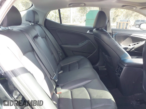 2015 Kia Optima SX Turbo with VIN 5XXGR4A67FG407786, listed as a IAAI auction lot 41606324 with 194,837 mi miles. Bid and sale history available at carsss.com. Image 8.