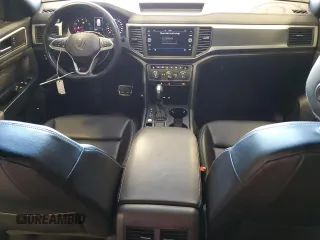2021 Volkswagen Atlas SE z VIN 1V2ME2CAXMC239951, wystawiony jako Copart lot #57792765 z przebiegiem 65 242 mil mil oraz Czysty tytuł • Clean title. Historia ofert i sprzedaży dostępna na DreamBid. Obrazek 8.
