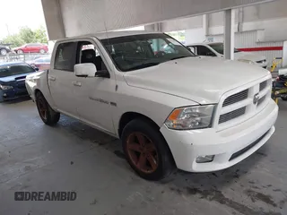 2012 Ram 1500 Sport с VIN 1C6RD6MTXCS175388, выставлен на аукционе IAAI как лот 42324025 с пробегом 106 629 миль миль и . История ставок и продаж доступна на DreamBid. Изображение 1.