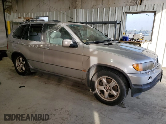 2001 BMW X5 4.4i with VIN WBAFB33531LH18946, listed as a Copart auction lot 84322504 with 232,357 mi miles and Clean Title. Bid and sale history available at carsss.com. Image 4.
