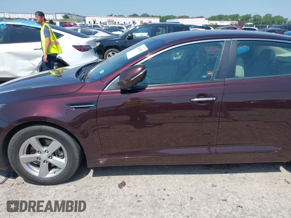 2014 Kia Optima LX with VIN 5XXGM4A70EG273483, listed as a IAAI auction lot 42402765 with 129,770 mi miles and . Bid and sale history available at DreamBid. Image 14.