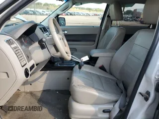 2012 Ford Escape Hybrid z VIN 1FMCU5K3XCKA58465, wystawiony jako Copart lot #75527194 z przebiegiem 263 996 mil mil oraz Szkoda całkowita • Salvage title. Historia ofert i sprzedaży dostępna na DreamBid. Obrazek 7.