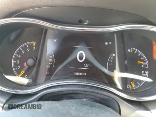 2018 Jeep Grand Cherokee Altitude z VIN 1C4RJFAG9JC200409, wystawiony jako Copart lot #61476065 z przebiegiem 165 549 mil mil oraz Szkoda całkowita • Salvage title. Historia ofert i sprzedaży dostępna na DreamBid. Obrazek 9.