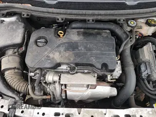 2019 Chevrolet Cruze LS z VIN 1G1BC5SM4K7135725, wystawiony jako Copart lot #68474495 z przebiegiem 47 002 mil mil oraz Szkoda całkowita • Salvage title. Historia ofert i sprzedaży dostępna na DreamBid. Obrazek 13.