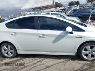 2012 Toyota Prius One with VIN JTDKN3DU1C1549990, listed as a IAAI auction lot 41543634 with 118,496 mi miles and . Bid and sale history available at carsss.com. Image 13.