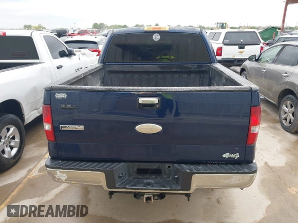 2007 Ford F-150 XLT z VIN 1FTRW14W47KD13710, wystawiony jako IAAI lot #42025634 z przebiegiem 297 307 mil mil oraz . Historia ofert i sprzedaży dostępna na DreamBid. Obrazek 16.