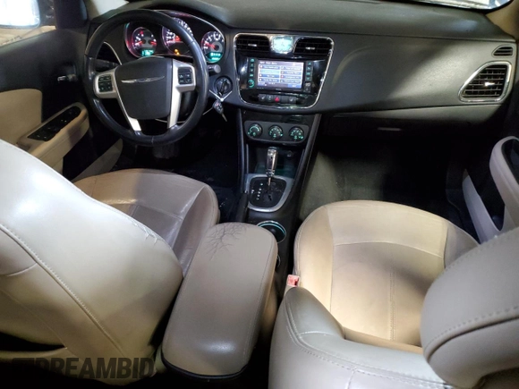 2012 Chrysler 200 Limited with VIN 1C3CCBCG3CN304007, listed as a Copart auction lot 45127365 with 122,891 mi miles and Clean Title. Bid and sale history available at carsss.com. Image 8.