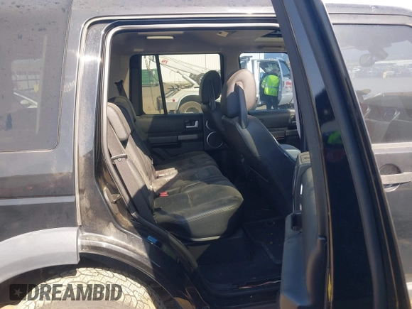 2006 Land Rover LR3 SE with VIN SALAD25486A367210, listed as a IAAI auction lot 42153416 with 209,027 mi miles and . Bid and sale history available at DreamBid. Image 8.