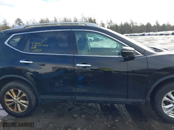 2015 Nissan Rogue SV with VIN 5N1AT2MV6FC846892, listed as a IAAI auction lot 41704351 with 191768 miles. Bid and sale history available at carsss.com. Image 13.