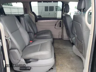 2014 Volkswagen Routan SE z VIN 2C4RVABG1ER134621, wystawiony jako Copart lot #61339414 z przebiegiem 153 364 mil mil oraz Szkoda całkowita • Salvage title. Historia ofert i sprzedaży dostępna na DreamBid. Obrazek 12.