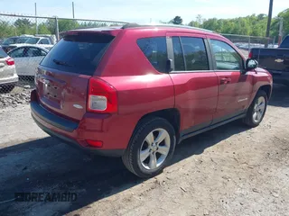 2011 Jeep Compass Latitude with VIN 1J4NF1FB3BD188487, listed as a IAAI auction lot 42250377 with 107,795 mi miles and . Bid and sale history available at DreamBid. Image 4.