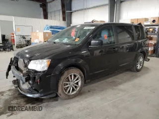 2017 Dodge Grand Caravan SE z VIN 2C4RDGBG7HR567726, wystawiony jako Copart lot #54208915 z przebiegiem 149 240 mil mil oraz Szkody całkowita. Historia ofert i sprzedaży dostępna na DreamBid. Obrazek 1.